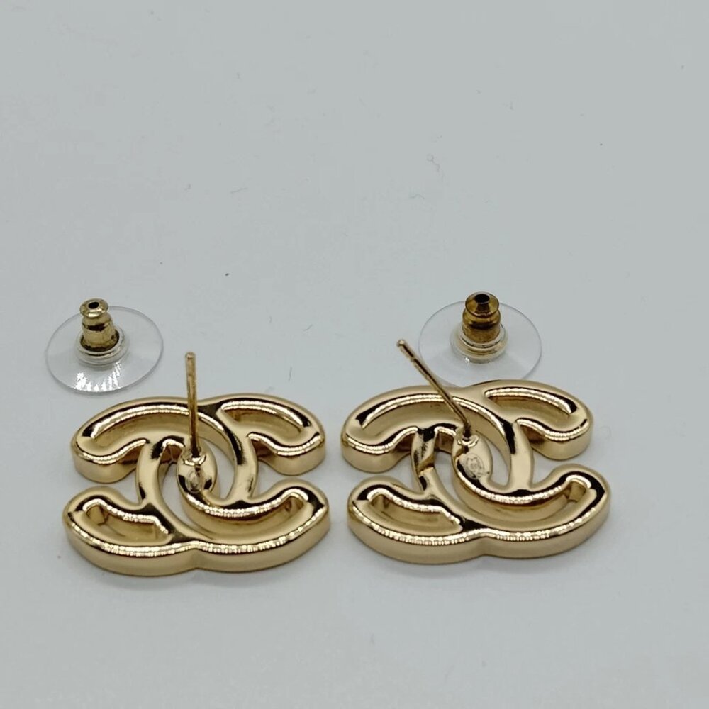 Chanel Pierced Earring Gold Whites 24 S 499-081425 - Picture 6 of 9